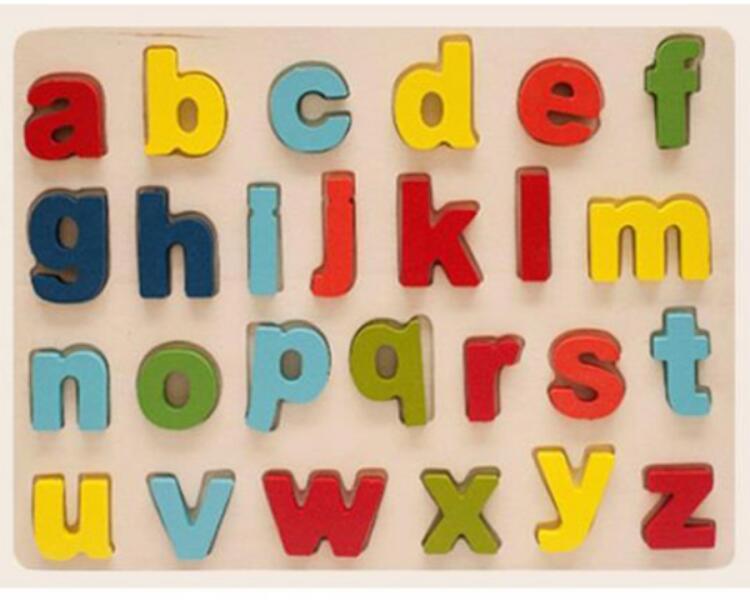Magic Toys - Színes fa formaillesztő puzzle ABC kisbetűkkel 26db-os készlet (MKM762376)