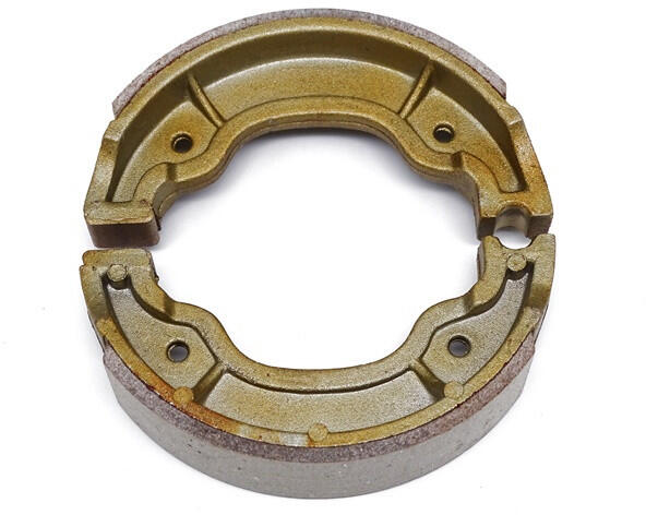 Vparts - Fékpofa szett, csomagban 2 rugó - dobfék 150x28mm Vparts Futómű és fék alkatrész Fékpofa (dobfék)